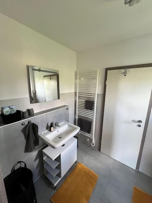 Appartement Buechensaal Mit Stellplatz Erlensee Екстер'єр фото